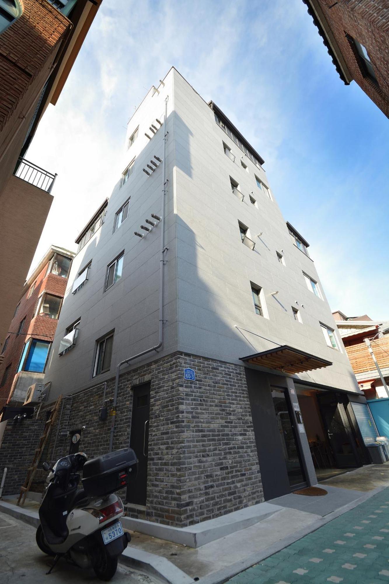 Sunnyhill Hostel Hongdae โซล ภายนอก รูปภาพ