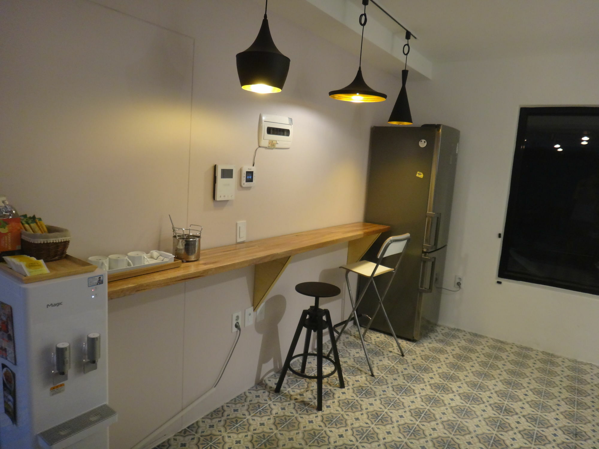 Sunnyhill Hostel Hongdae โซล ภายนอก รูปภาพ