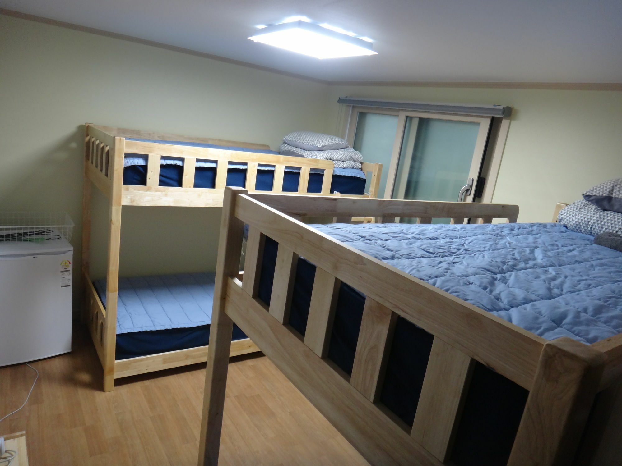 Sunnyhill Hostel Hongdae โซล ภายนอก รูปภาพ